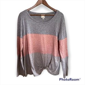 ‼️ CLEARANCE! Tru Self front knit sweater XL